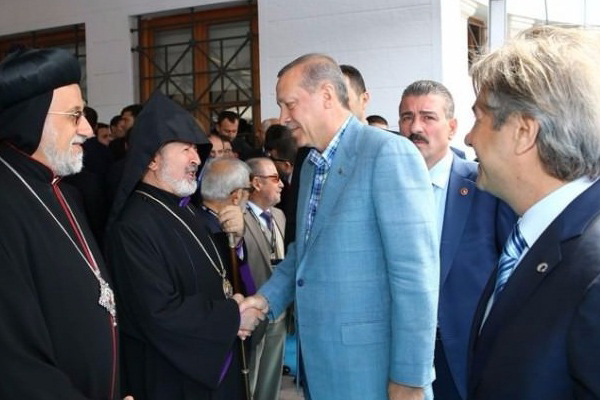 «Бесспорный лидер и герой Турции»: Атешян и Зекиян поздравили Эрдогана